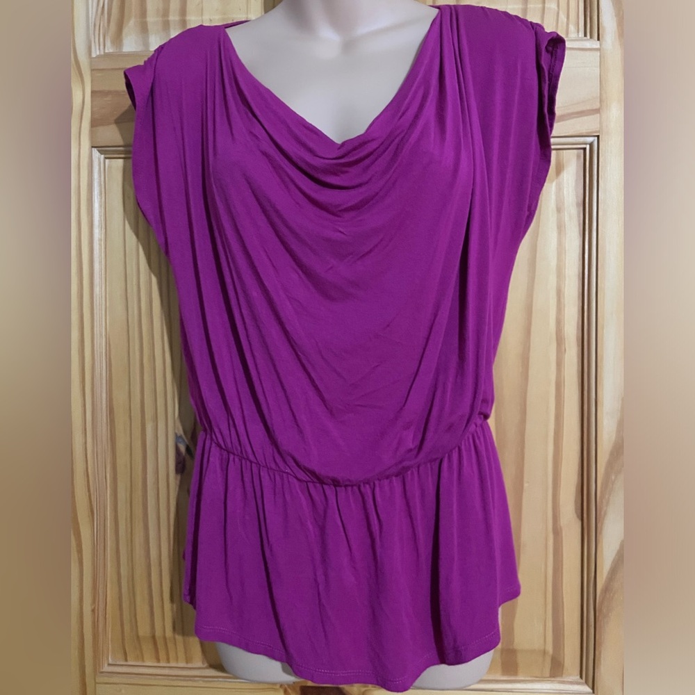 Women’s Alyx top size medium